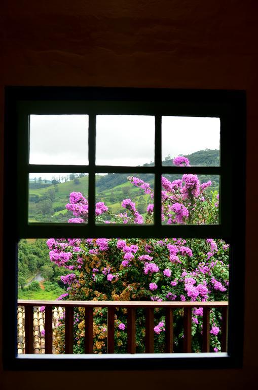 Hotel Cafezal Em Flor Turismo E Cafes Especiais Monte Alegre do Sul Esterno foto